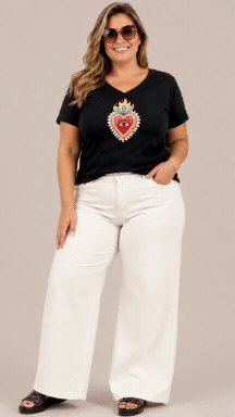 Remera Coraz&oacute;n Divino Negra